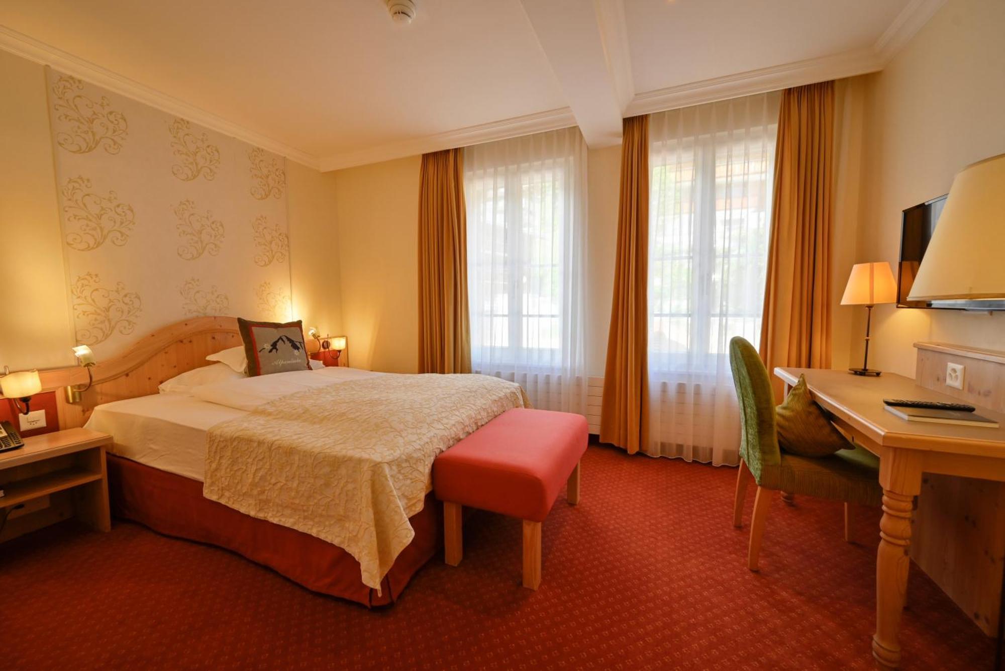 Romantik Hotel Schweizerhof Гринделвалд Екстериор снимка